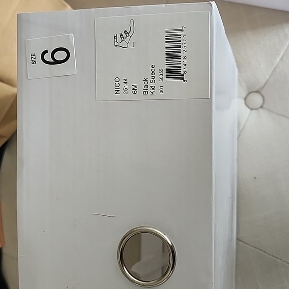 Block heel strappy shoes - Picture 6 of 8